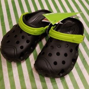 NEW CROCS Toddler Size 9 in Black/Volt Green